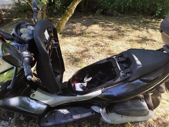 Yamaha maxster 125 - 15