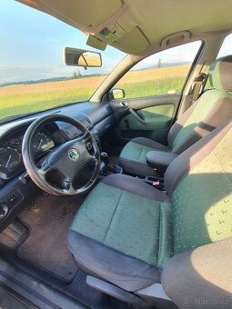Škoda Octavia I 1.6 SR 74 kW 2001 • benzín • STK 5/2026 - 15