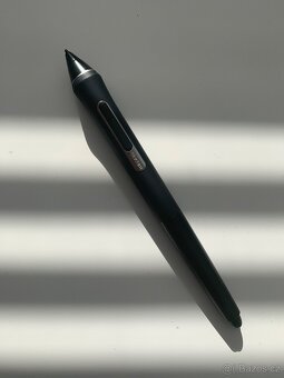 Wacom cintiq 22 - 15