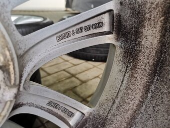 BMW dvourozměr 275/40 a 245/45 R19 Pirrelli 7mm letní, - 15