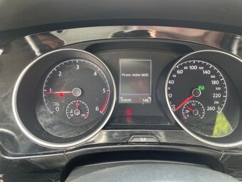 Volkswagen Touran 2.0 TDi Highline DSG 7 MÍST - 15