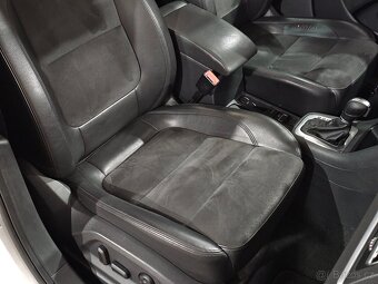 Volkswagen Sharan, 2.0 TDI 130kW DSG 7 míst - 15