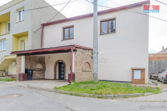 Prodej rodinného domu, 173 m², Zaječí, ul. Zahradní - 15