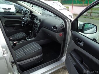 Ford Focus 1,6 16V kombi dovoz.STK,novývýfuk,parksenzory - 15