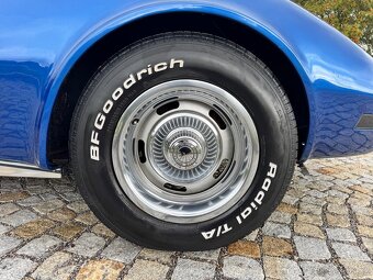 Chevrolet Corvette C3 5.7 V8 Stingray - 15