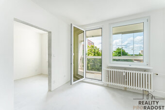 Prodej bytu 3+1, 74 m², Praha 8 - Troja, ulice Mazurská - 15