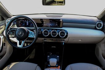 Mercedes-Benz CLA Shooting Brake SB 180 A/T - 15
