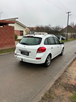 Renault Clio - 15