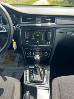 ► ŠKODA SUPERB II 2.0 TDI 103KW DSG F1 SCOUT LED-XEN-NAVI-TA - 15