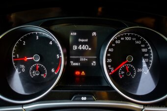 Volkswagen Touran 1.6 TDI SCR BMT Trendline - 15