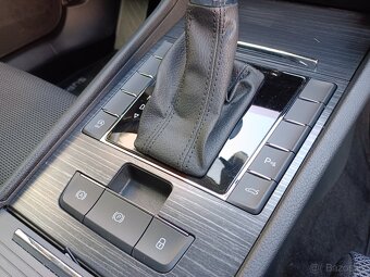 Škoda Superb 3 Combi Style 2.0TDI 110kW DSG Matrix Virtual - 15