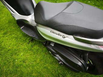 Piaggio Beverly 350 i.e. ABS/ASR Sport Touring (2016) po ser - 15
