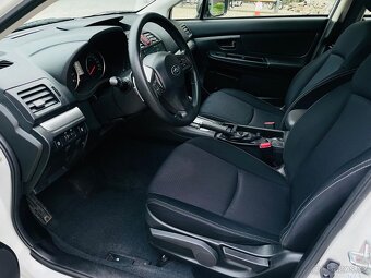 Subaru XV 2.0i BENZÍN 110KW 4x4 AUTOMAT KAMERA NAVIGACE - 15
