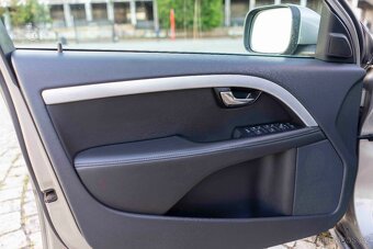 Prodej Volvo XC70 D5 2013, 4x4 – Výborný stav - 15