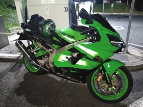 Kawasaki zx9r - 15