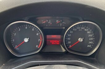 Ford Mondeo Mk4 Sedan (BA7), 2.0i 107 KW - 15