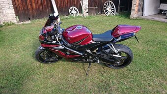 Suzuki GSXR 1000 - 15