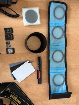 Set Nikon D5500, 55-300mm+18-55mm objektivy,blesk,batoh,... - 15