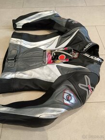 Suomy Lario-Dámská kožená moto kombinéza, dvoudílná, nová - 15