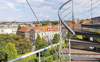Luxusní penthouse 4+kk s panoramatickou střešní terasou 190  - 15