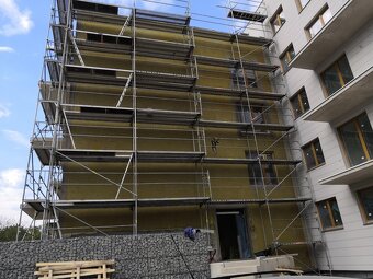 Prodám lešení Layher blitz 73, pole 2,57m (Alfix) - 15