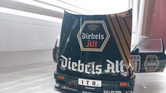 1:18 bmw M3 e30 - 15