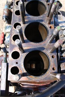 Zetor 7211 7245 motor - 15