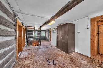 Historický rodinný dům s charakterem chalupy z 18. století – - 15