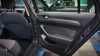 Volkswagen Passat 1.4TSI ŘEMEN - 15
