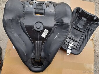 HARLEY DAVIDSON® BREAKOUT FXSB SISSYBAR - 15