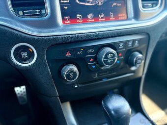 2014 Dodge Charger SRT Superbee | 392 HEMI | 470 koní - 15