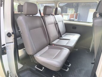VW TRANSPORTER CARAVELLE 2,5 TDi LONG-9-míst - 15