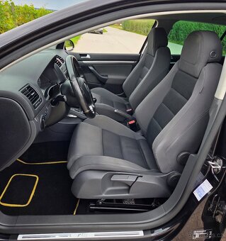 Volkswagen Golf R-Line 1.9 TDI 77KW/105 koní R.V.03/2008 - 15