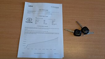 Toyota Yaris, 1.0i / najeto 53 000 KM - 15