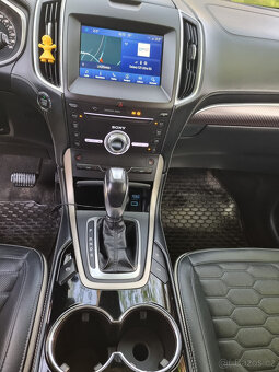 FORD S-MAX VIGNALE 2.0 132KW,11/2016,FULL LED, KŮŽE,SERVISKA - 15