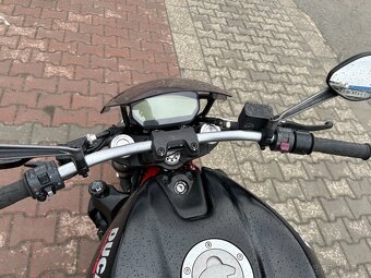 Ducati Monster 821 2015 - 15