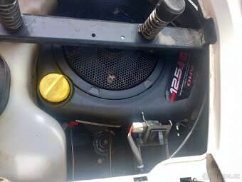 Prodám zahradní traktor rider Béal Performer 12.5Hp - 15