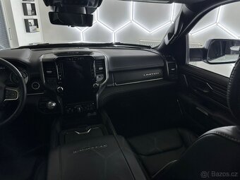 Dodge Ram 1500 Limited 5,7 2022 - 15