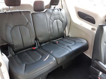Chrysler Pacifica 3,6L V6, 7míst, kůže, kamera, tažné, LPG - 15