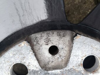 BMW i3 zimní sada kol 19" 155/70R19 - 15