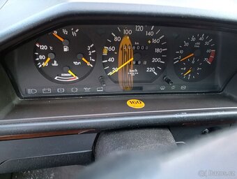 Mercedes Benz C124 230CE coupe - 15