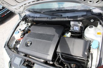 Škoda Fabia 1.4 16V, r.v. 2003,  KLIMA EL.OKNA  ASR PDC - 15