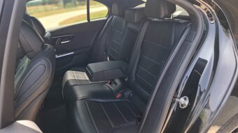 Mercedes-Benz C 300 d 4Matic AMG Plna vybava,Masáž,Pano,Bur. - 15