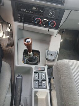 BMW E34 520i NOVÁ STK - 15