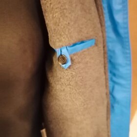 Zimní bunda s kapucí vel.38-42 - 15