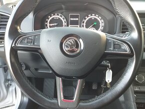 ŠKODA KAROQ 2,0 TDi,4x4  AUTOMAT,KLIMA,ESP.ABS,ČR,SERVISKA - 15