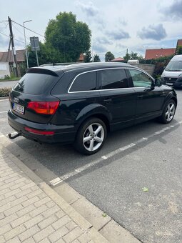 Audi Q7 - 15