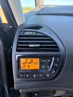 Citroën C4 Grand Picasso 1.6 HDi - 15