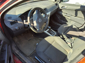 Opel Astra H COMBI 2007 1,7CDTI 74kW - DILY z AUTA - 15