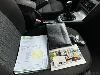 Škoda Octavia 2012 1.6 TDI  Bluetooth Senzory Výhřev Rozvody - 15